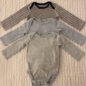 Moon and Back- Hanna Andersson Long Sleeve Bodysuit 3-6M